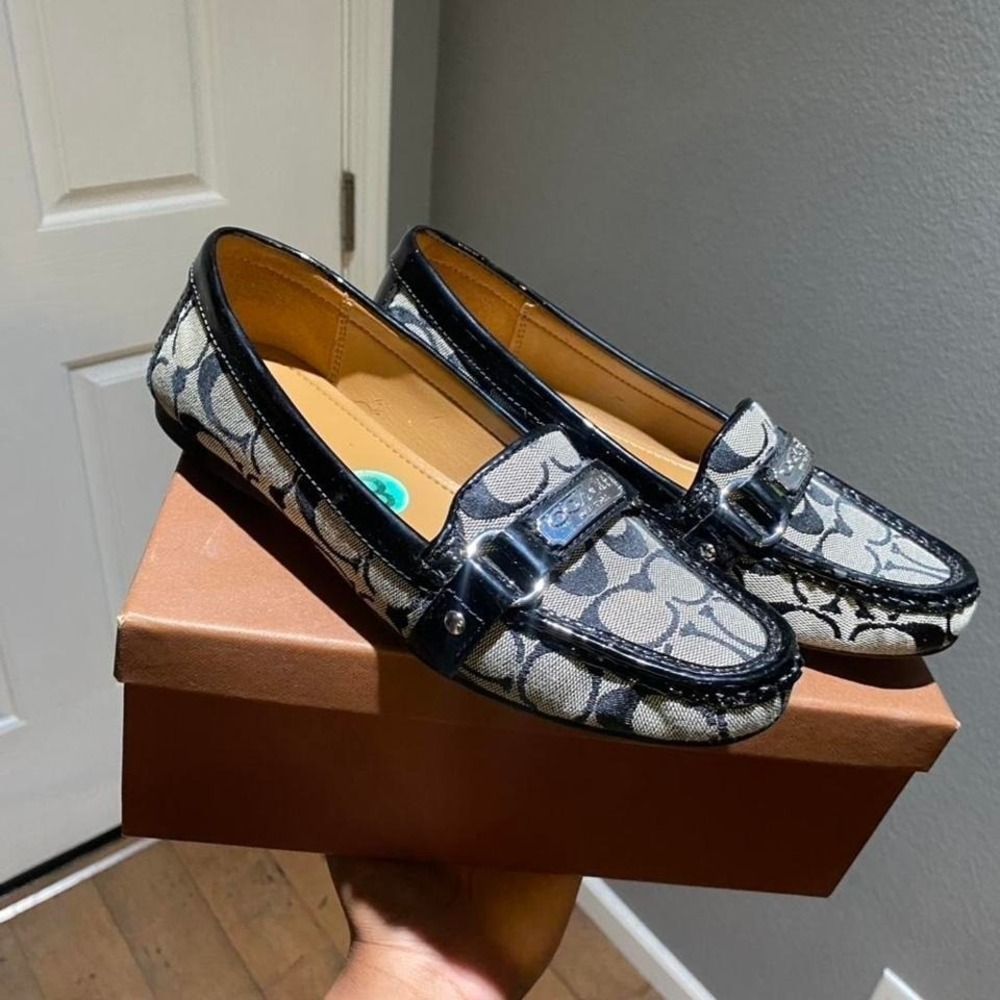 Coach black and white loafers Size 8 - Picture 3 of 8